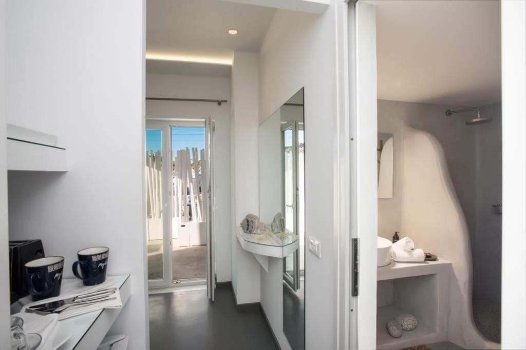 Jonaz Rooms & Suites Mykonos Town Esterno foto
